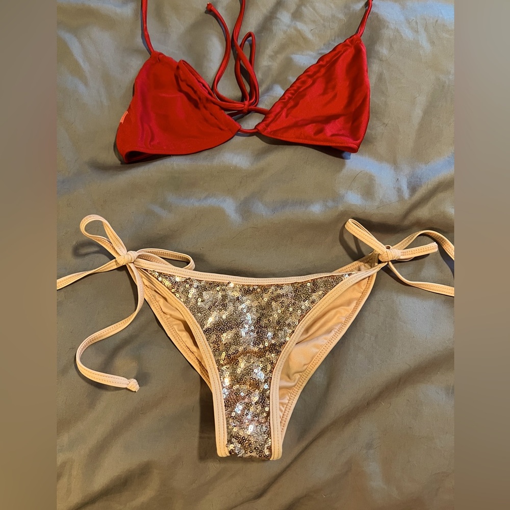 DOLL UNMATCHED Bikini Set Top and Bottom Size S, Red and Cream w/sequins